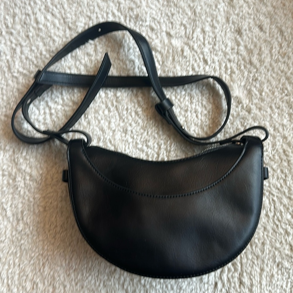 Black Crescent Bag